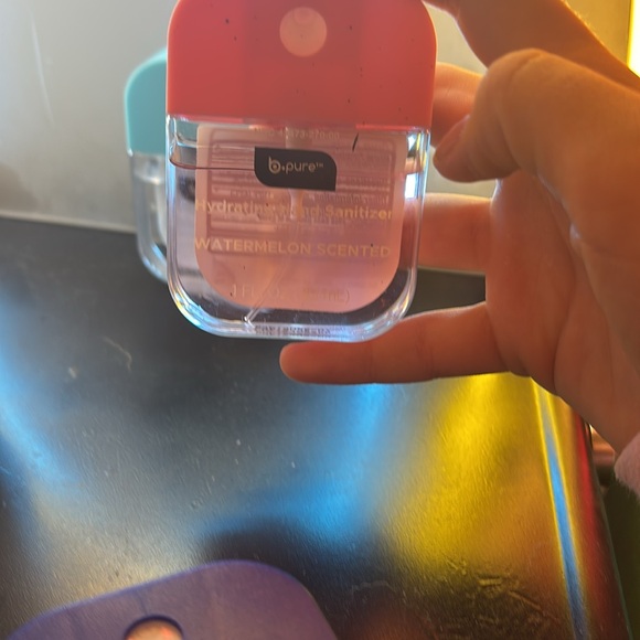 VIRAL!! Brand new! - Picture 4 of 5